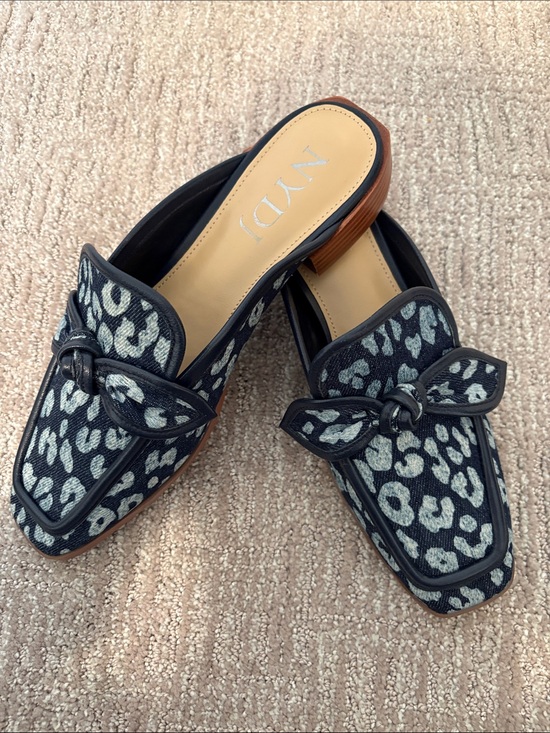 NYDJ Shoes - NYDJ Black and Gray Leopard-Print Bow Mules NWT 🙌